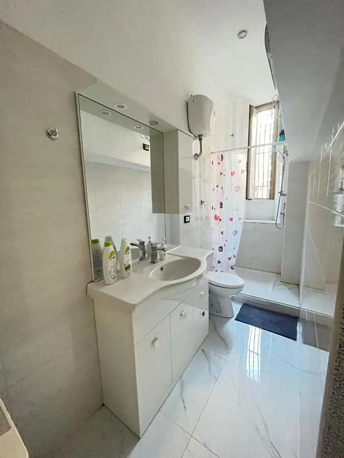 Apartment Appartamento Bixio Rome Italy